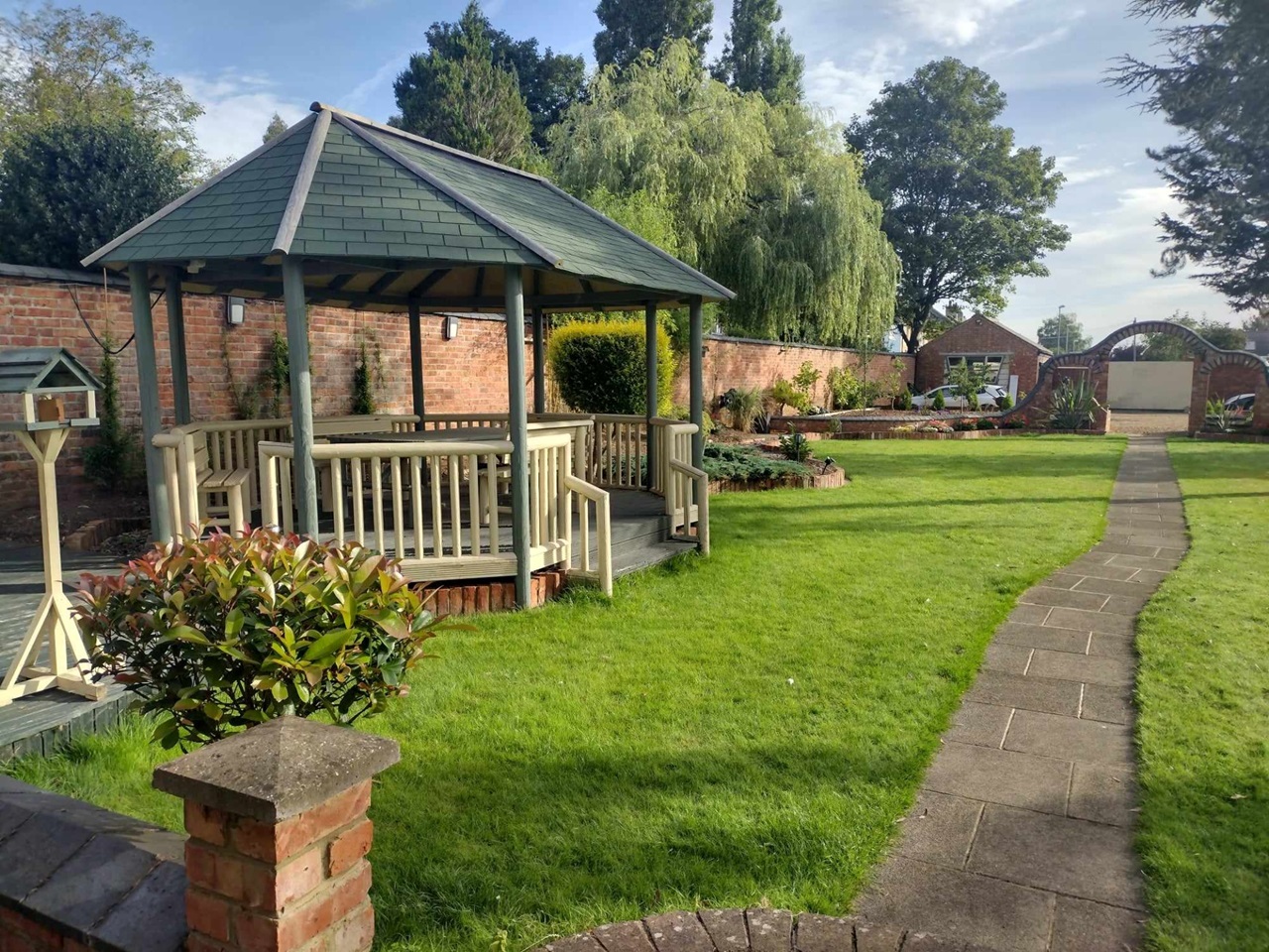 Northampton 1 Bed Flat, Harlestone Road, NN5 To Rent Now for £1,250.00 p/m