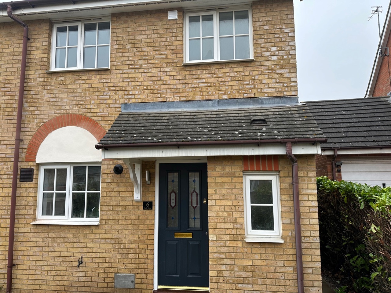 Monkston, Milton Keynes 3 Bed SemiDetached House, Easby Grove, MK10