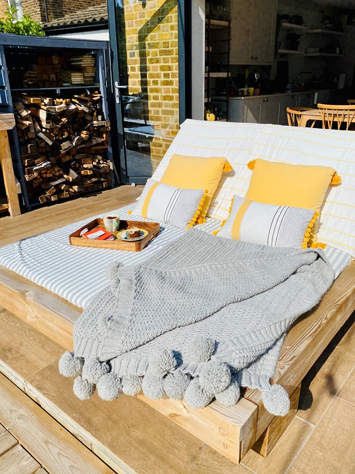 London 3 Bed SemiDetached House, Wellesley Road, E11 To Rent Now