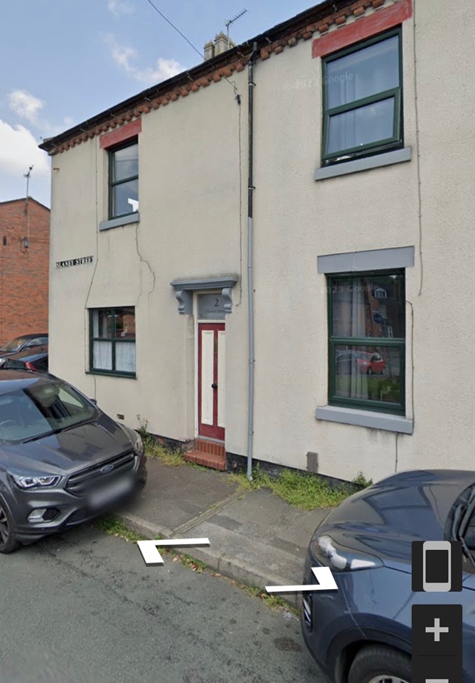 NewcastleUnderLyme Room in a Shared House, Slaney Street, ST5 To