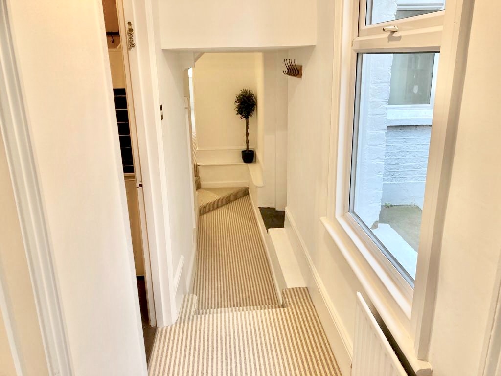 London 2 Bed Flat, Honor Oak Park, SE23 To Rent Now for £1,800.00 p/m