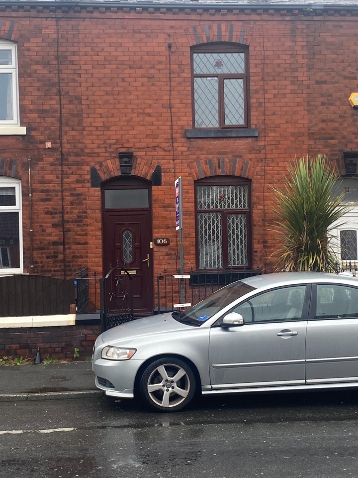 AshtonUnderLyne 2 Bed Terraced House, Queens Road, OL6 To Rent