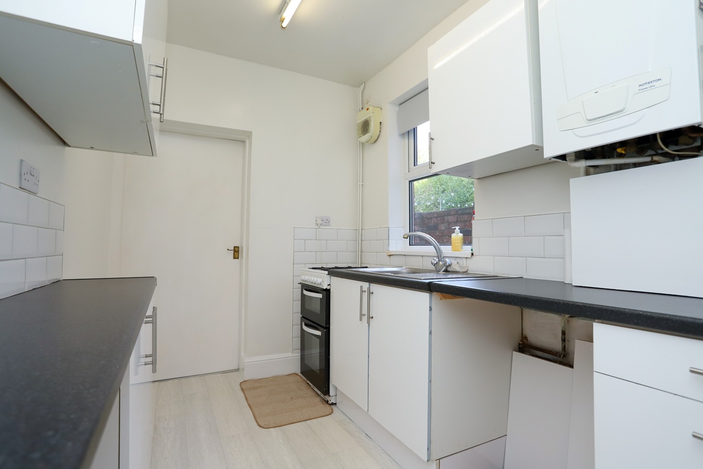 Oldbury 3 Bed Terraced House, Birchfield Lane, B69 To Rent Now for