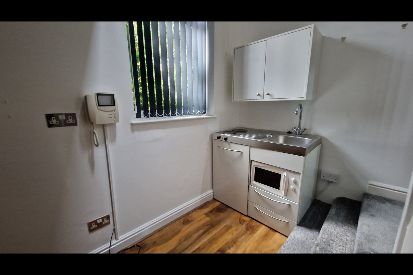 West Didsbury Studio Flat, Leopold Avenue, M20 To Rent Now for £800