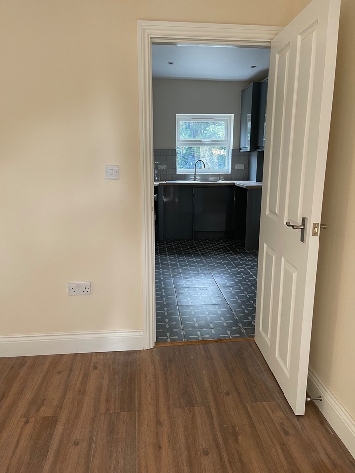 Gravesend 2 Bed Flat, Lower Range Road, DA12 To Rent Now for £1,300