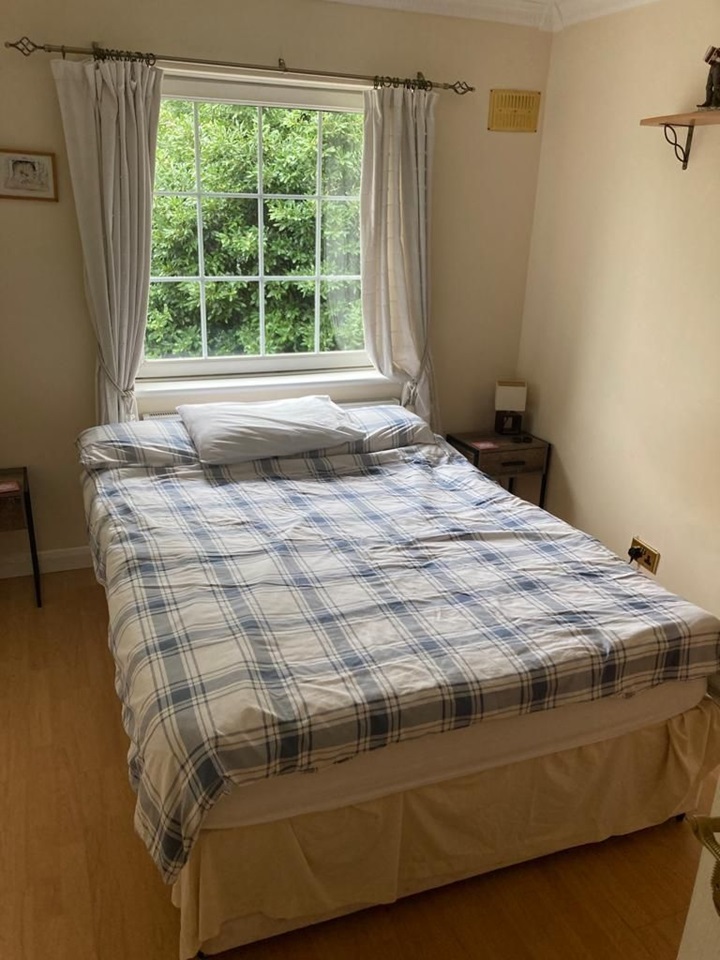 London Room in a Shared Flat, Kingsgate Avenue, N3 To Rent Now for £950.00 p/m