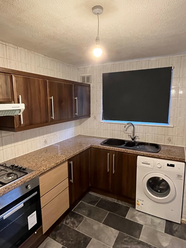 Platt Bridge, Wigan 3 Bed Terraced House, Southfield, WN2 To Rent