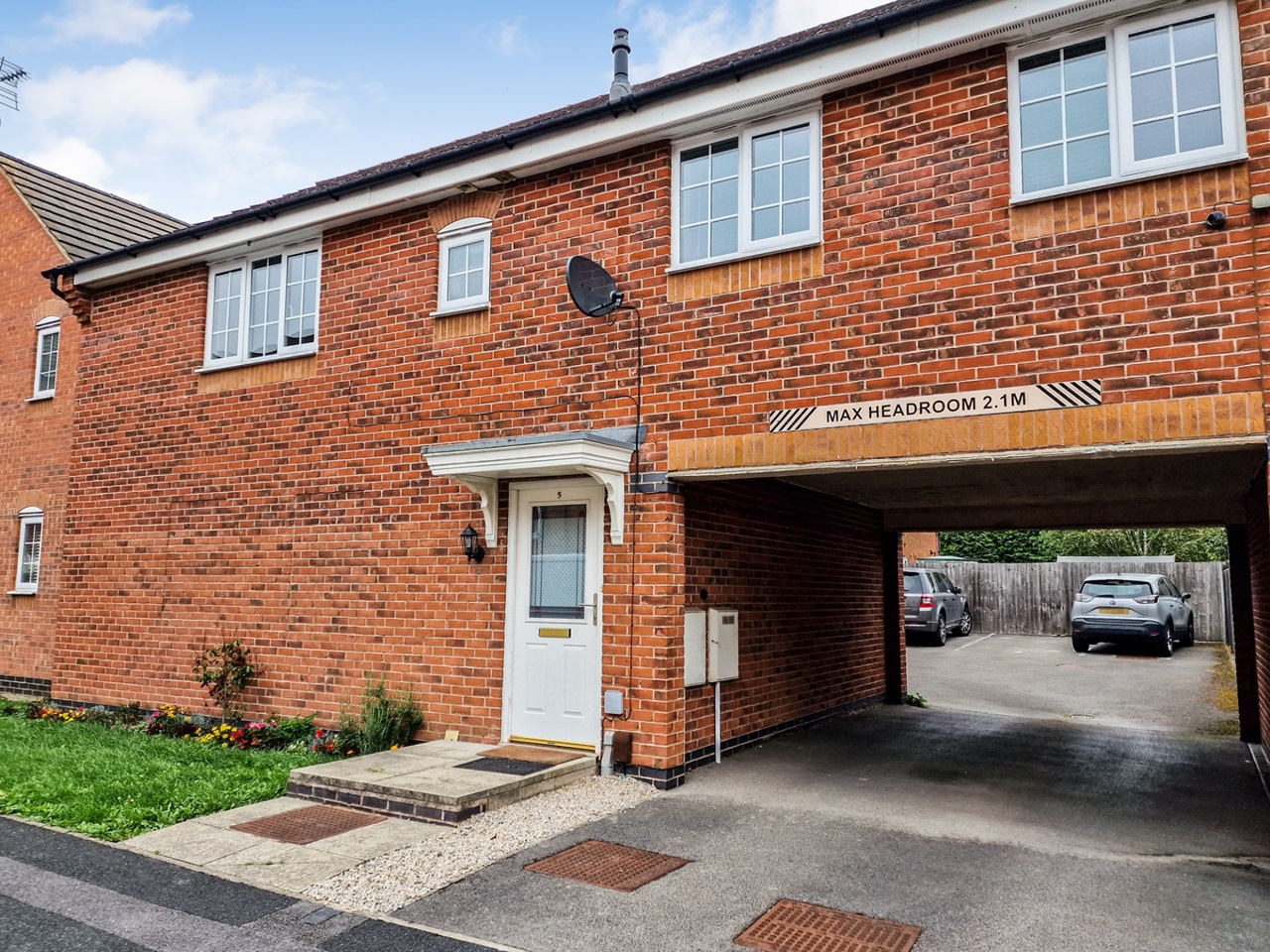 Gedling, Nottingham 2 Bed Shaw Gardens, NG4 To Rent Now