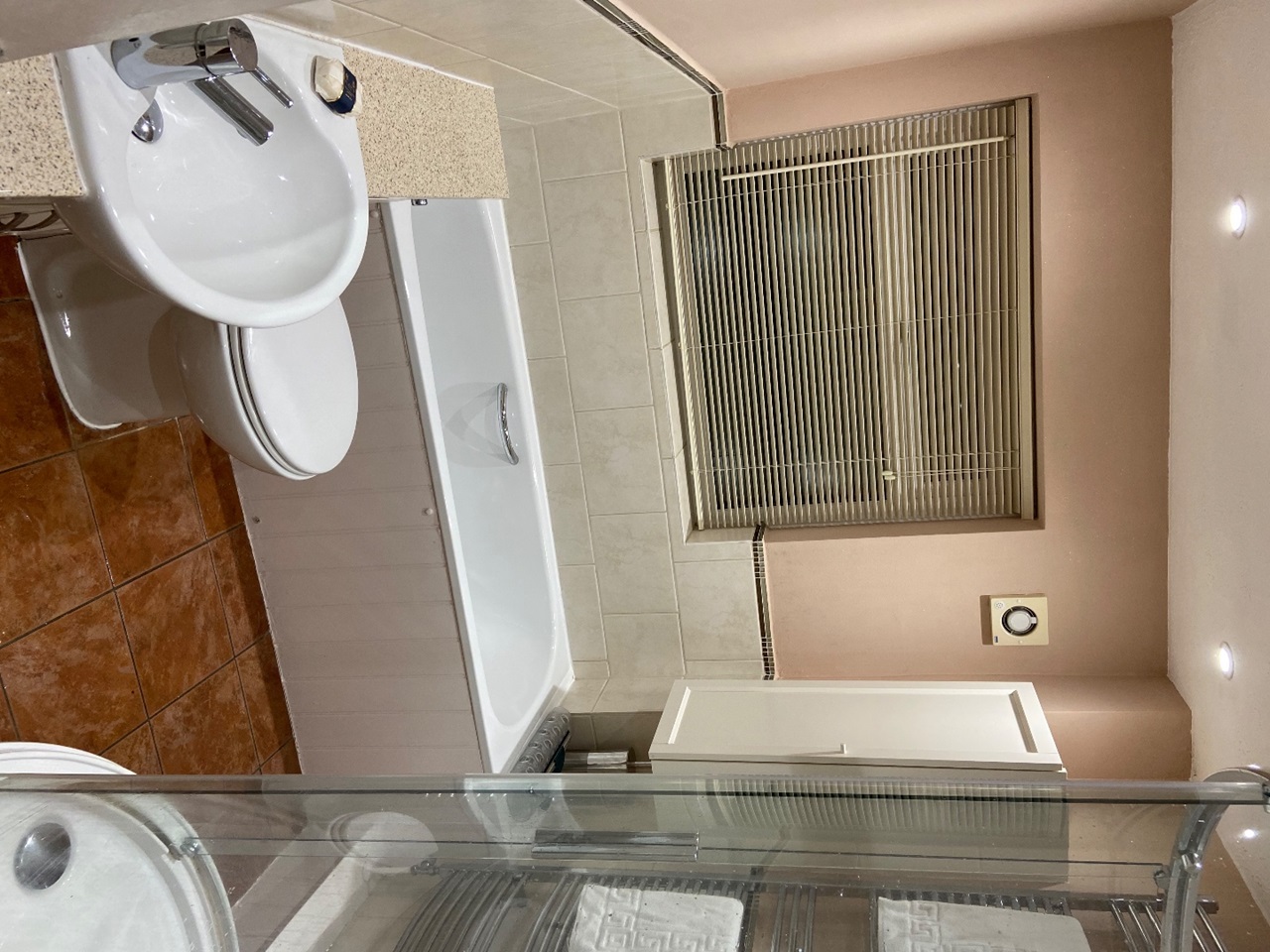 Romsey 3 Bed Bungalow, Slab Lane, SO51 To Rent Now for £1,750.00 p/m