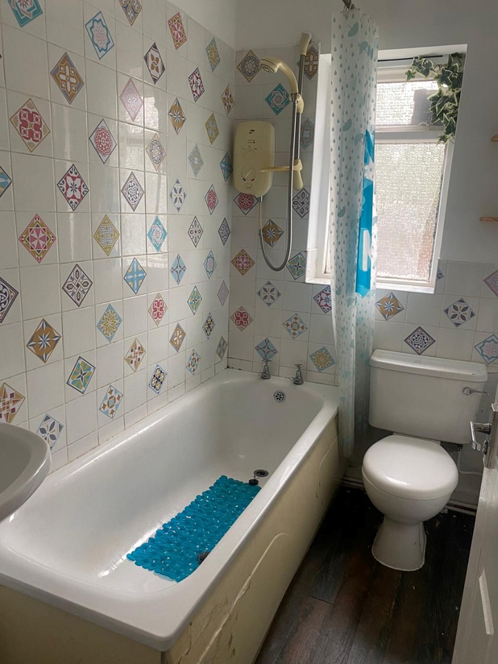 AshtonInMakerfield, Wigan 2 Bed Terraced House, Bolton Road, WN4