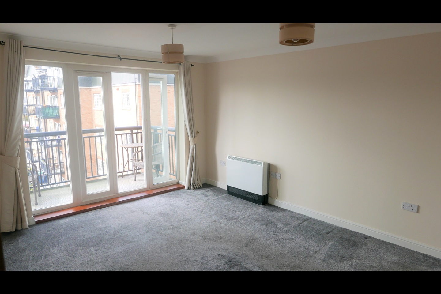 Gravesend 2 Bed Flat, Baltic Wharf, DA11 To Rent Now for £1,200.00 p/m