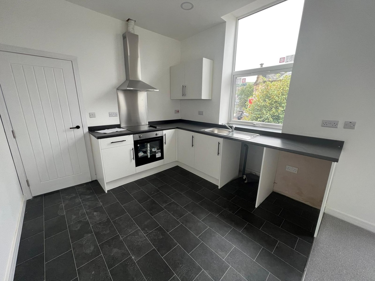 Stalybridge 1 Bed Flat, Grosvenor Street, SK15 To Rent Now for £750