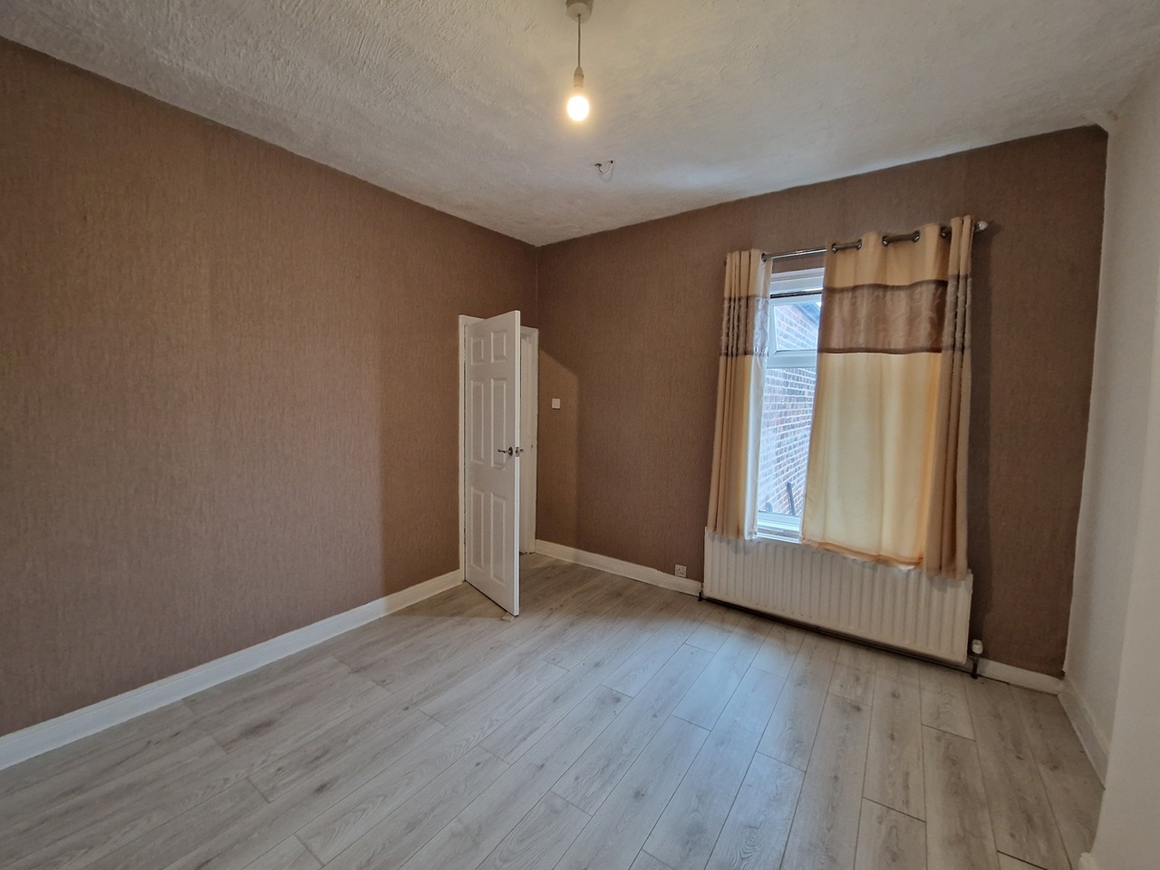 Swinton, Manchester 3 Bed End Terrace, Sefton Road, M27 To Rent Now