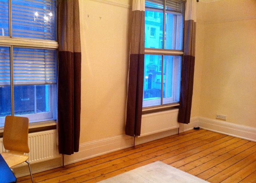 London 3 Bed Terraced House, Kennington Lane, SE11 To Rent Now for