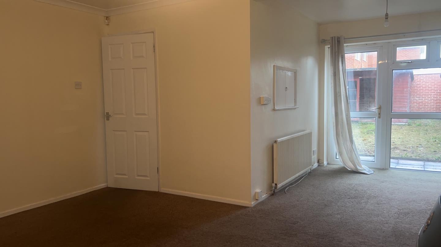 Oadby, Leicester 3 Bed SemiDetached House, Severn Road, LE2 To Rent Now for £1,150.00 p/m