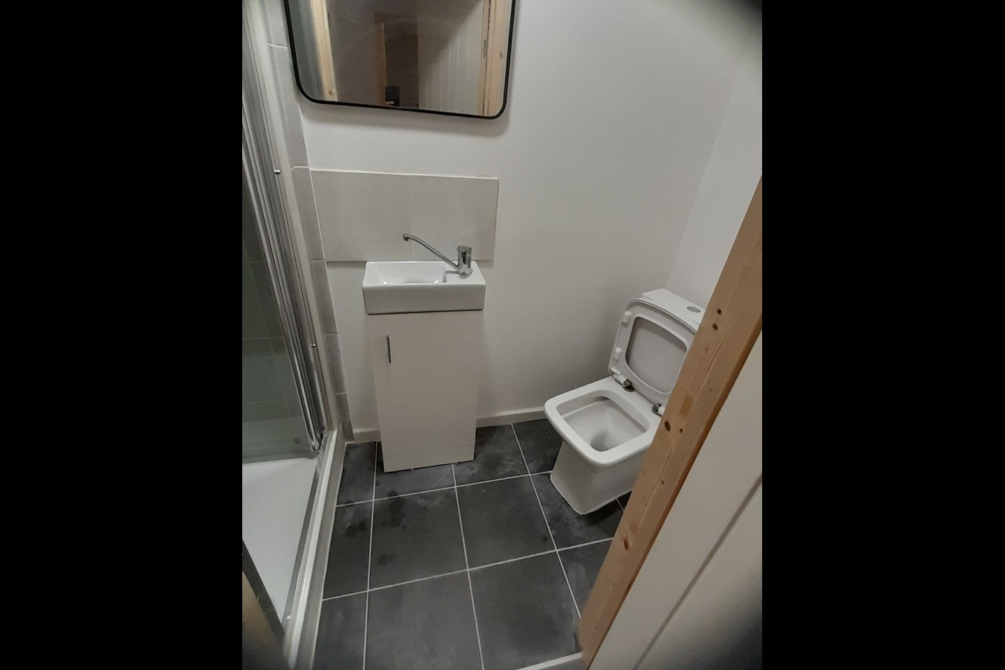 Borehamwood Bedsit, Stapleton Road, WD6 To Rent Now for £1,000.00 p/m