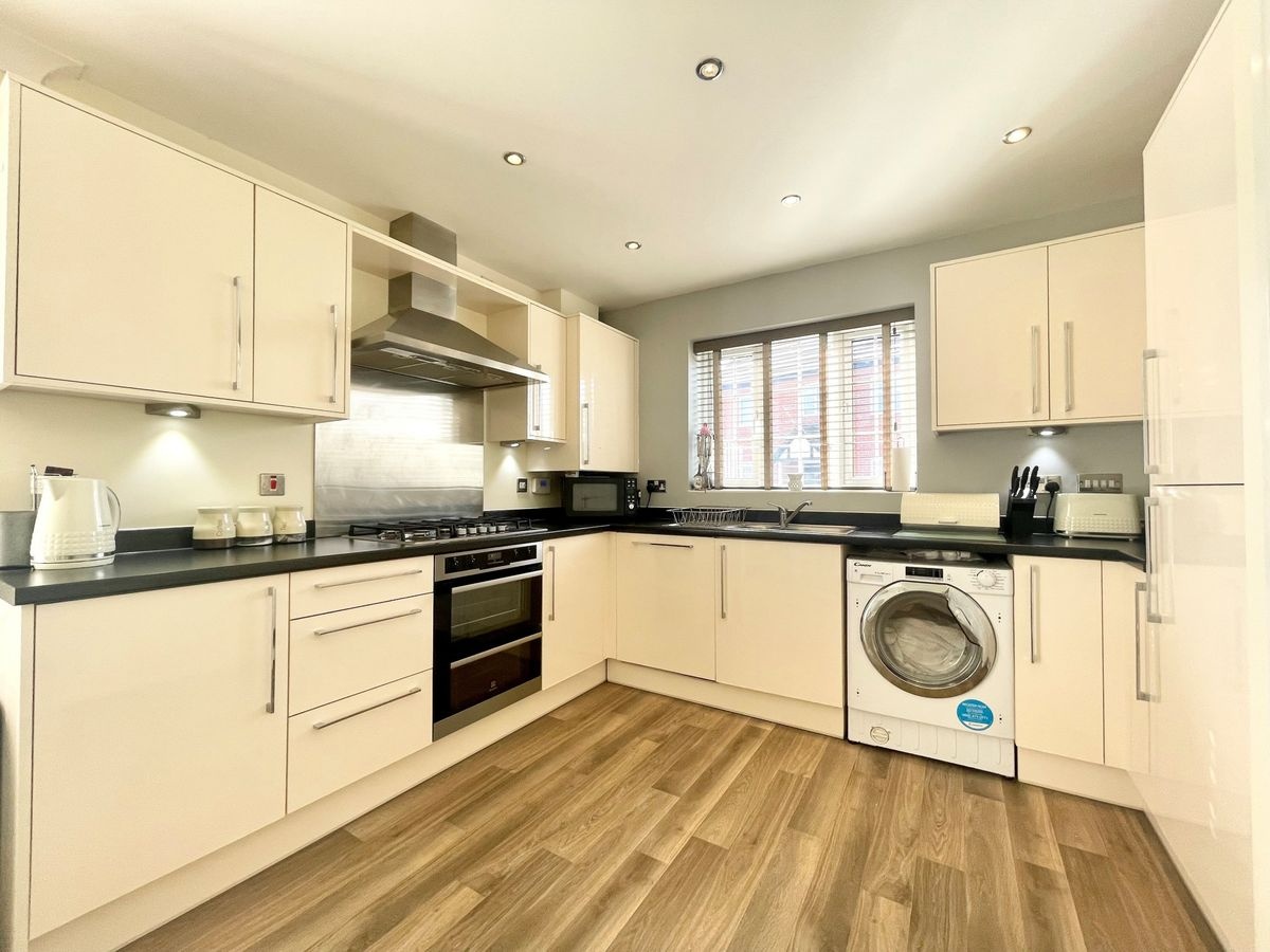 Cottam, Preston 4 Bed Detached House, Maxy House Road, PR4 To Rent