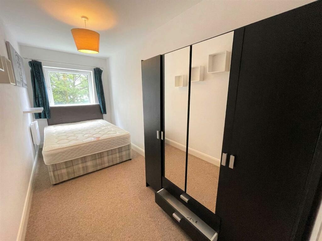 Manchester 2 Bed Flat, Pocklington Drive, M23 To Rent Now for £