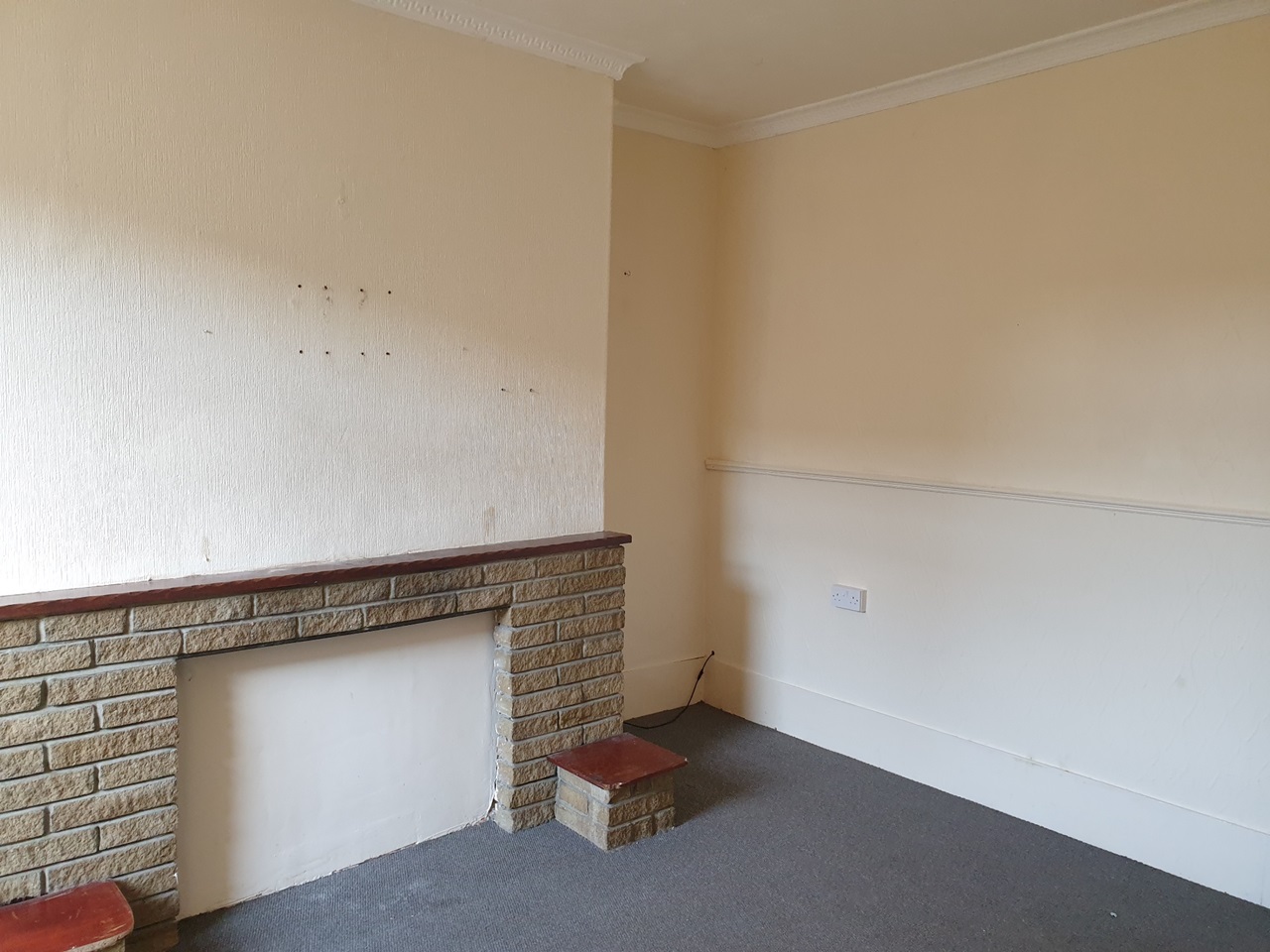Ferryhill 2 Bed Terraced House, Barrington Terrace, DL17 To Rent