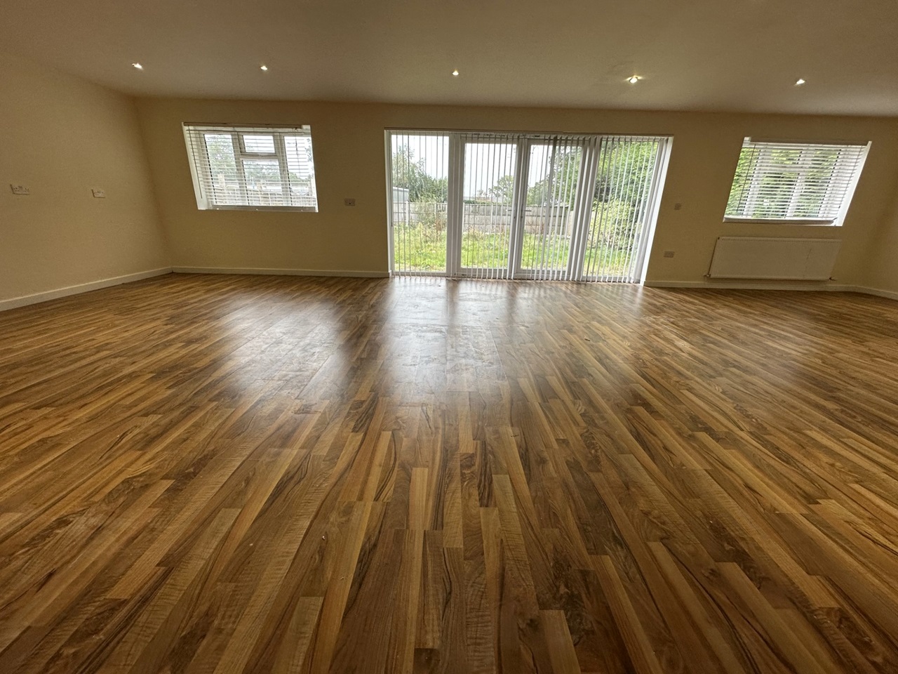 Ferndown 3 Bed Detached House, Victoria Road, BH22 To Rent Now for