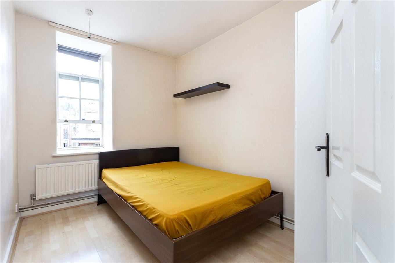 London Room in a Shared Flat, Abingdon House, E2 To Rent Now for £