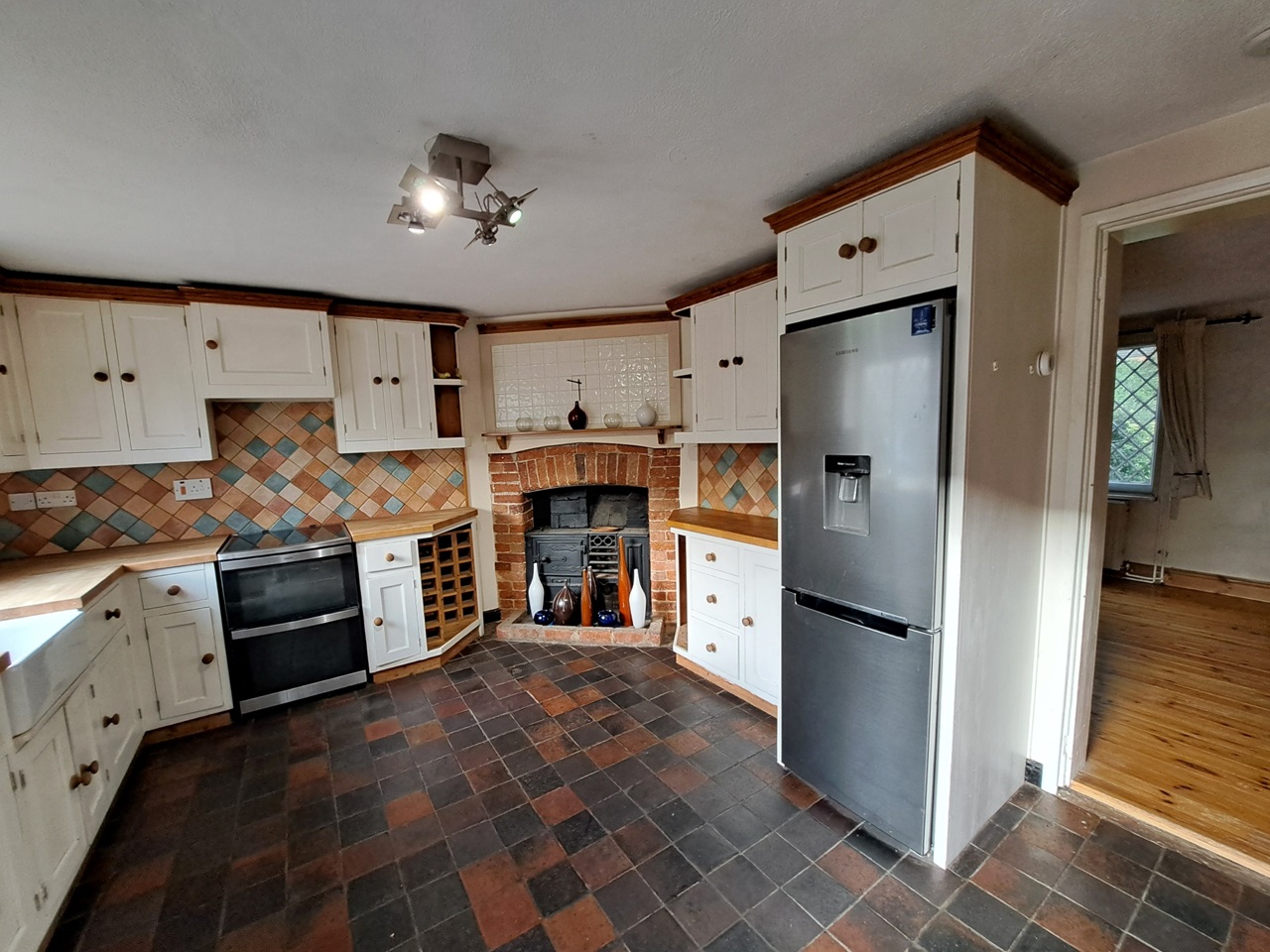 Ampthill, Bedford 2 Bed Terraced House, Bedford Street, MK45 To