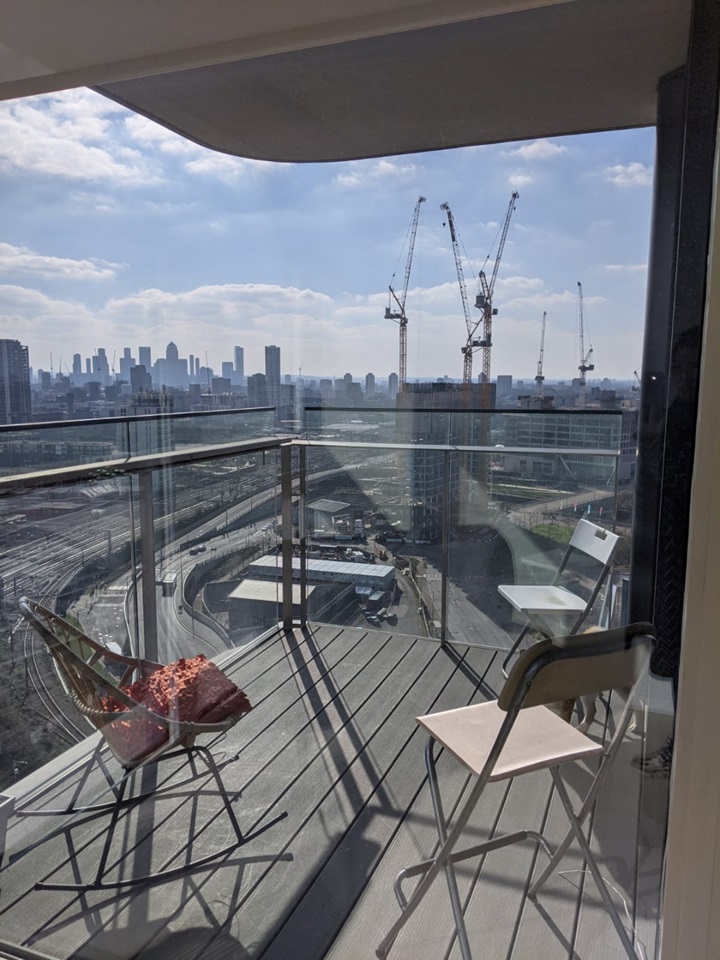 London 2 Bed Flat, Glasshouse Gardens, E20 To Rent Now for £2,700.