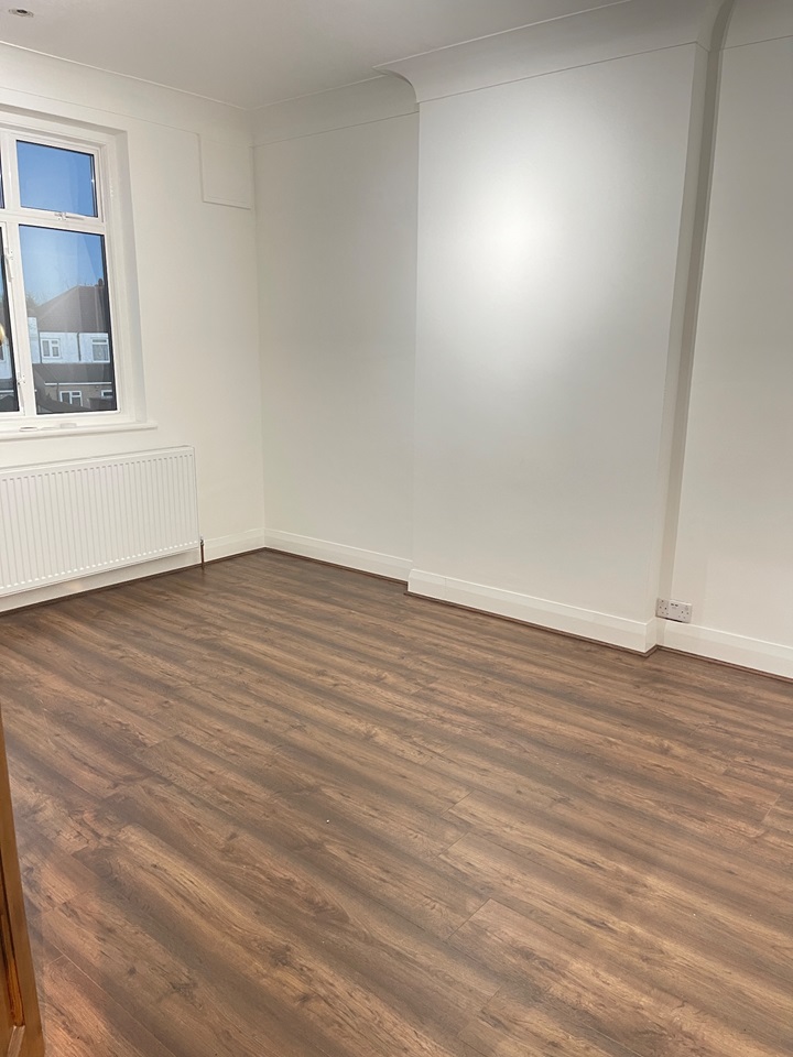 Morden 4 Bed End Terrace, Chalgrove Avenue, SM4 To Rent Now for £