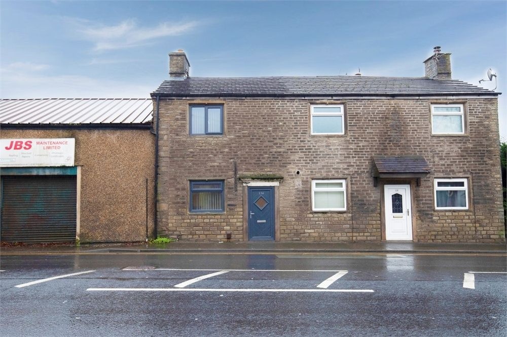 High Lane, Stockport 2 Bed Terraced House, Buxton Road, SK6 To Rent