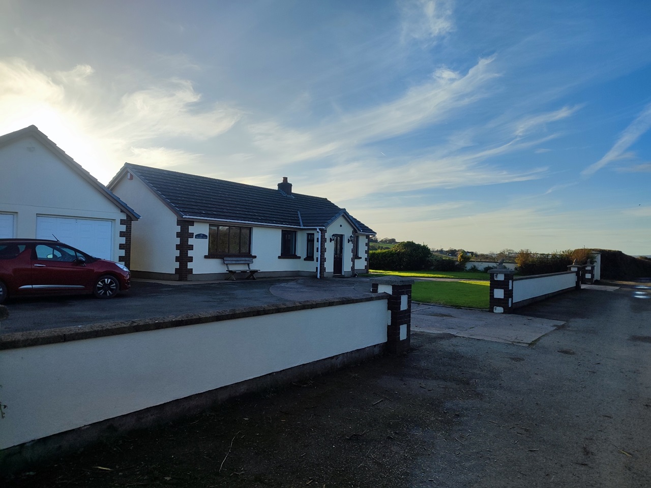 Llanddewi Velfrey, Narberth 3 Bed Bungalow, Meadow View, SA67 To