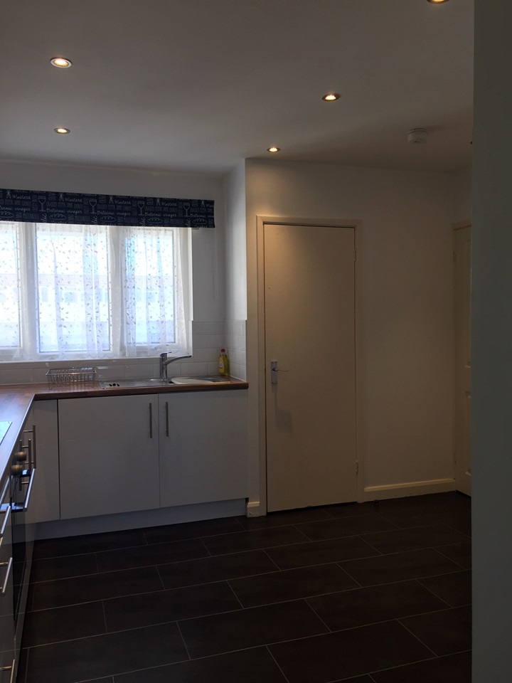 Keynsham, Bristol 3 Bed Tintagel Close, BS31 To Rent