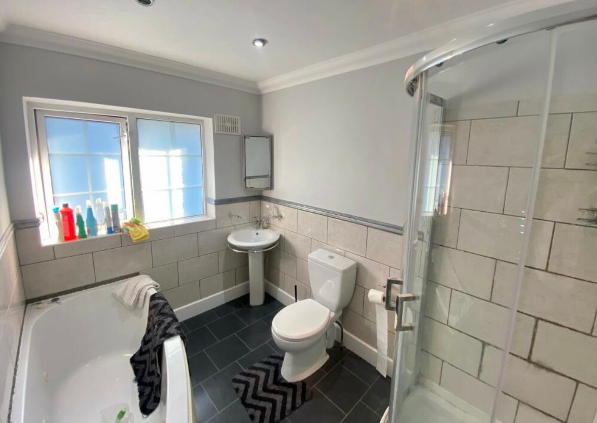 Nottingham 2 Bed End Terrace, Wishford Avenue, NG7 To Rent Now for