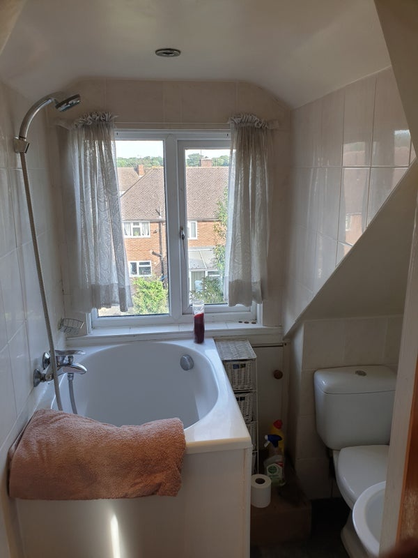 Watford Studio Flat, Garston, WD25 To Rent Now for £900.00 p/m