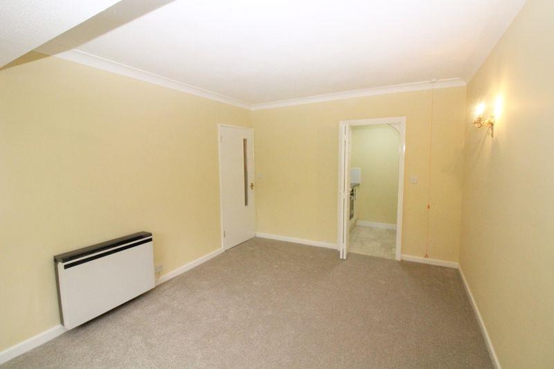 Leeds 1 Bed Flat, Homegarth House, LS8 To Rent Now for £700.00 p/m