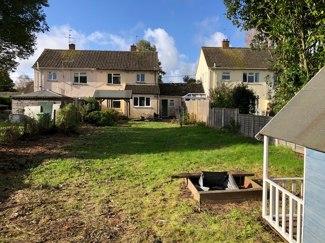 Hinton St. 3 Bed Terraced House, South Street, TA17 To Rent