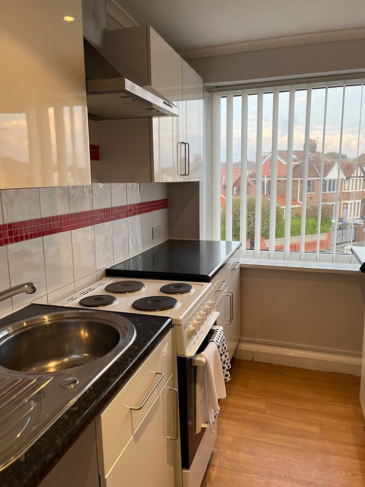 Blackpool 1 Bed Flat, Park Road, FY1 To Rent Now for £465.00 p/m