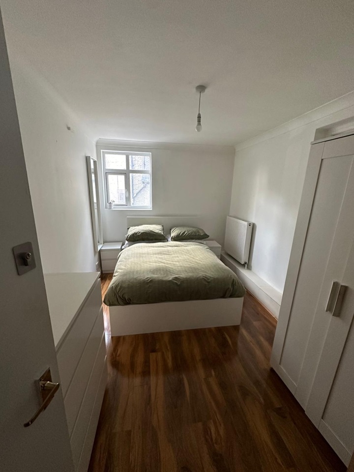 London 2 Bed Flat, Kilburn High Road, NW6 To Rent Now for £1,500.00 p/m