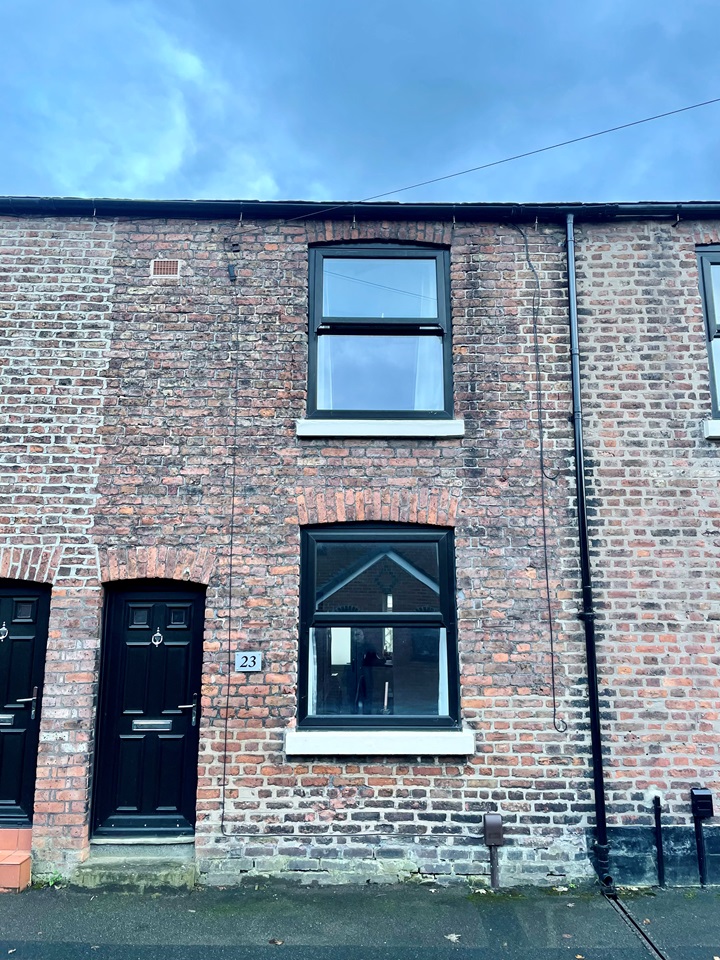 Macclesfield 2 Bed Terraced House, Parr Street, SK11 To Rent Now