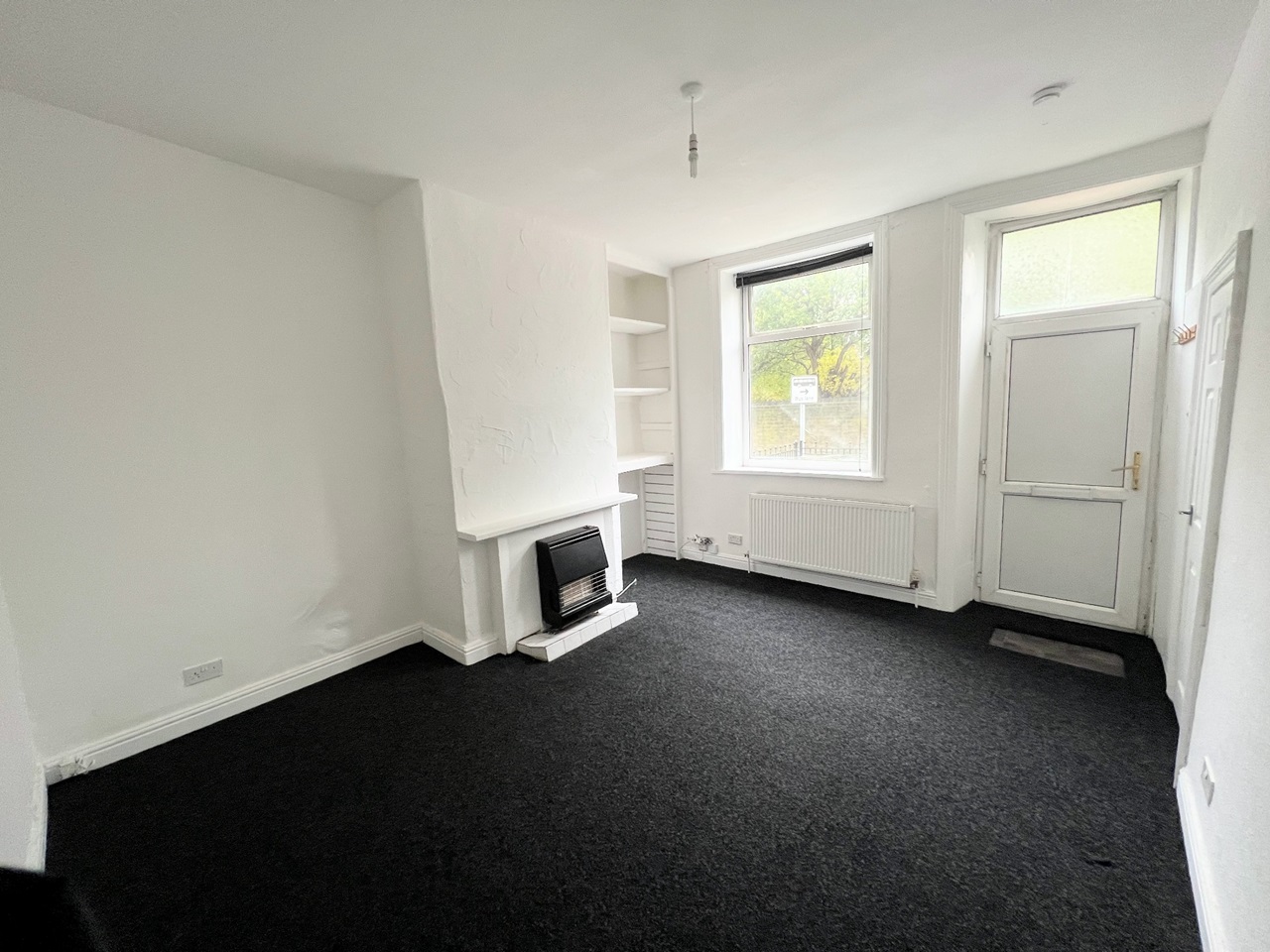 Lockwood, Huddersfield 2 Bed Terraced House, Mount Street, HD1 To