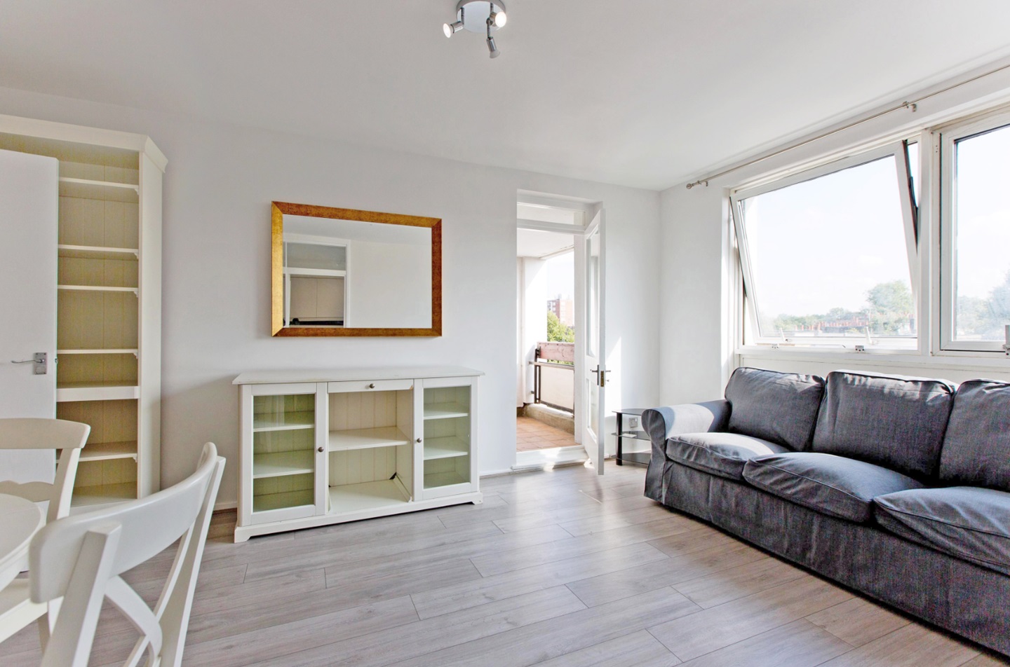 London 1 Bed Flat, House, W11 To Rent Now for £1,800.00 p/m