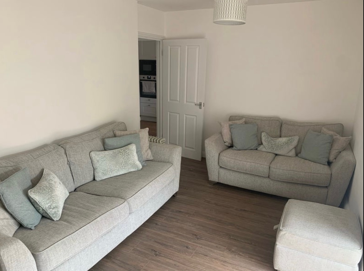 Battersea 2 Bed Flat, Osprey Heights, SW11 To Rent Now for £2,800.