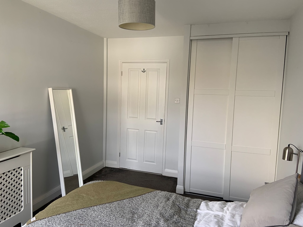 Battersea 2 Bed Flat, Osprey Heights, SW11 To Rent Now for £2,800.