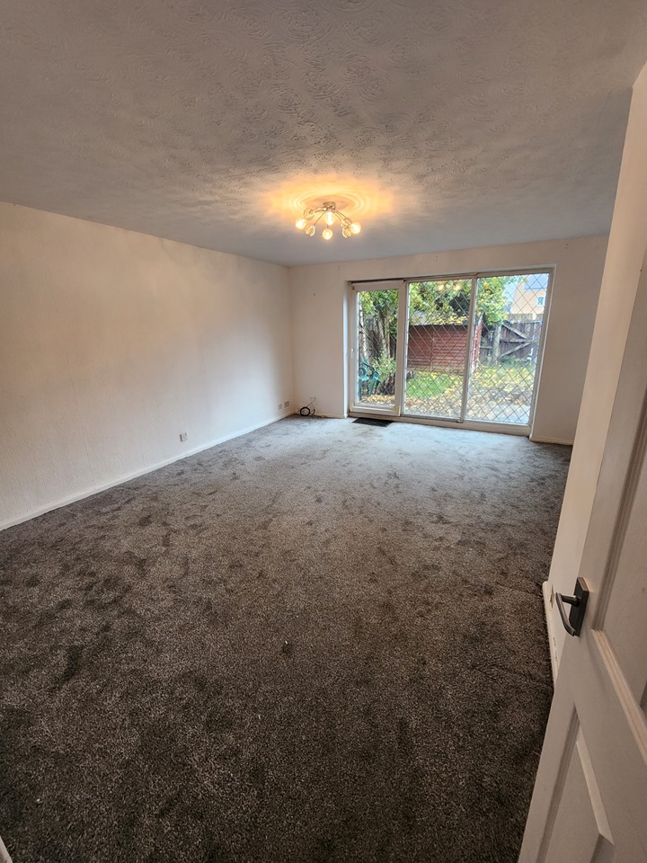 Manchester 4 Bed Terraced House, Bothwell Road, M40 To Rent Now for £1,400.00 p/m