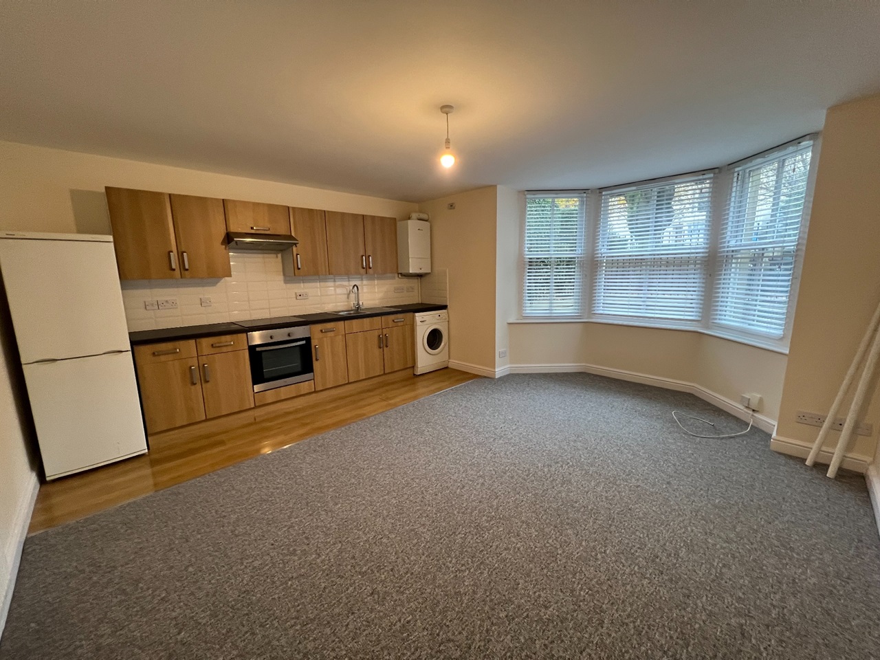 Bristol 1 Bed Flat, Cotham Brow, BS6 To Rent Now for £1,100.00 p/m