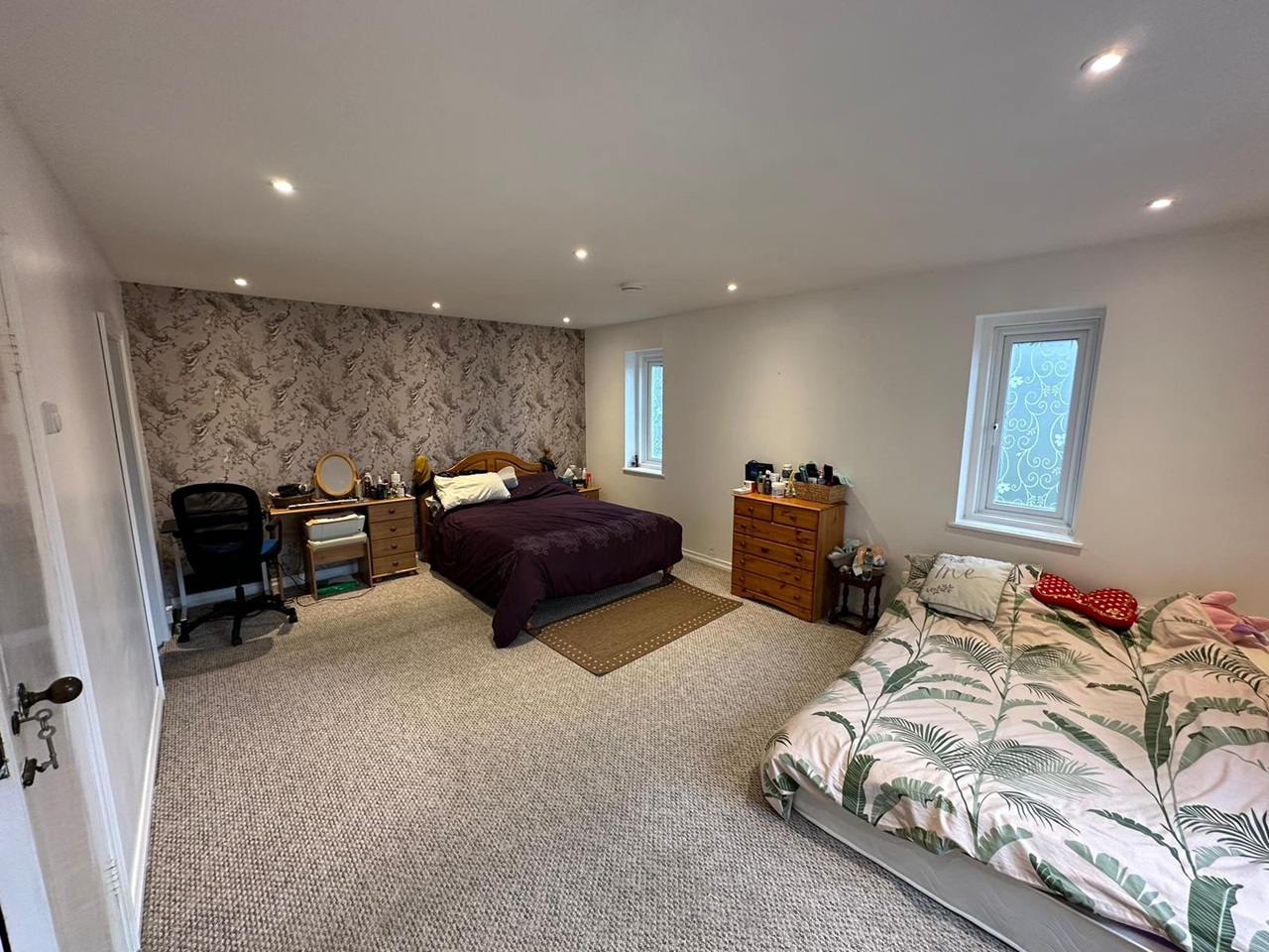 Sanderstead 2 Bed Flat, Sanderstead Road, CR2 To Rent Now for £