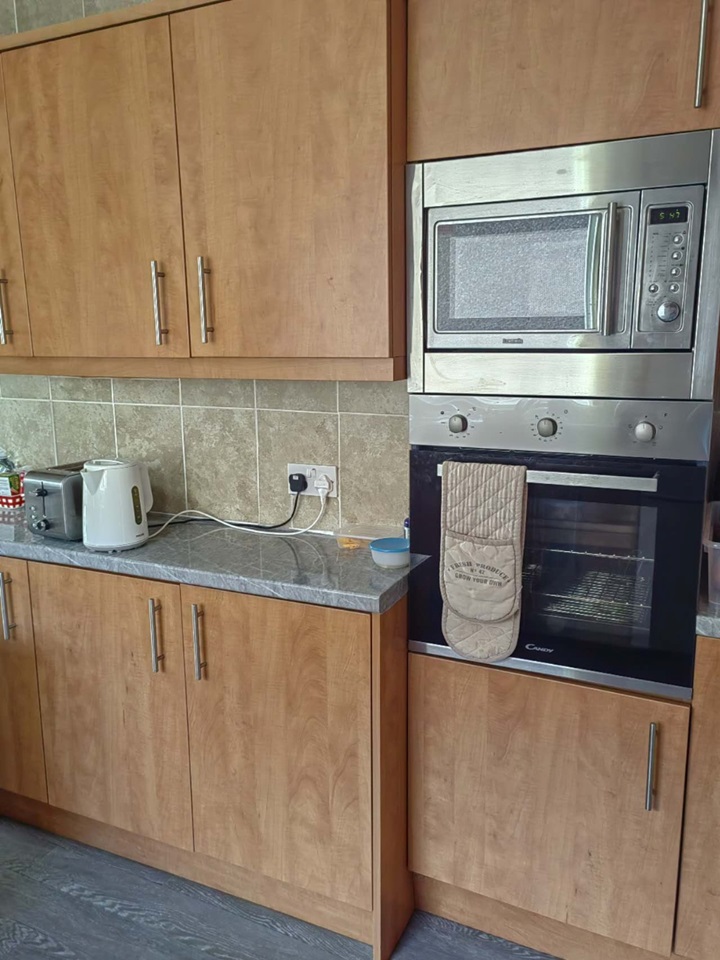 Prestwick Room in a Shared House, Adamton Road South, KA9 To Rent