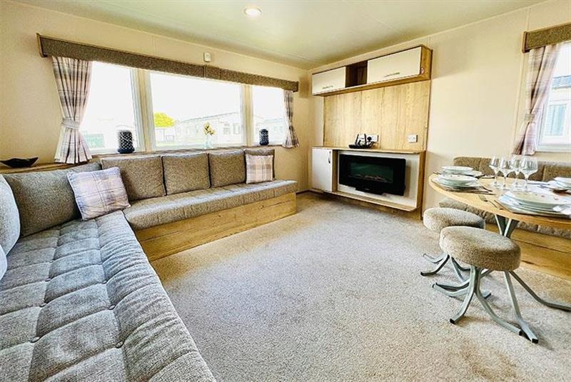St. Osyth, ClactonOnSea 3 Bed Mobile Home, Mayanne Caravan Park