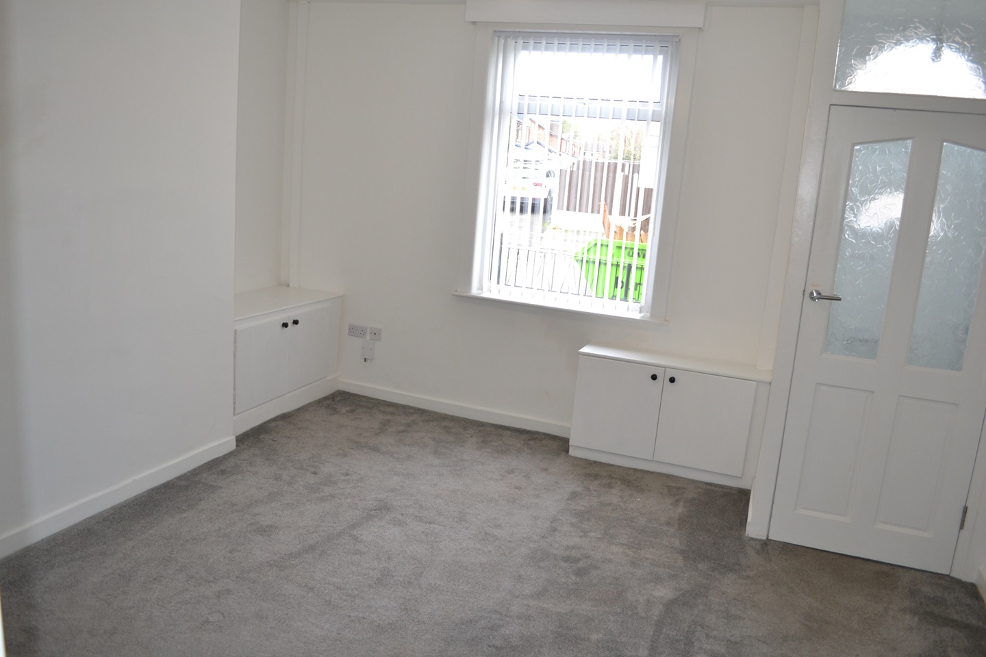 Radcliffe, Manchester 2 Bed Terraced House, Pilkington Road, M26 To