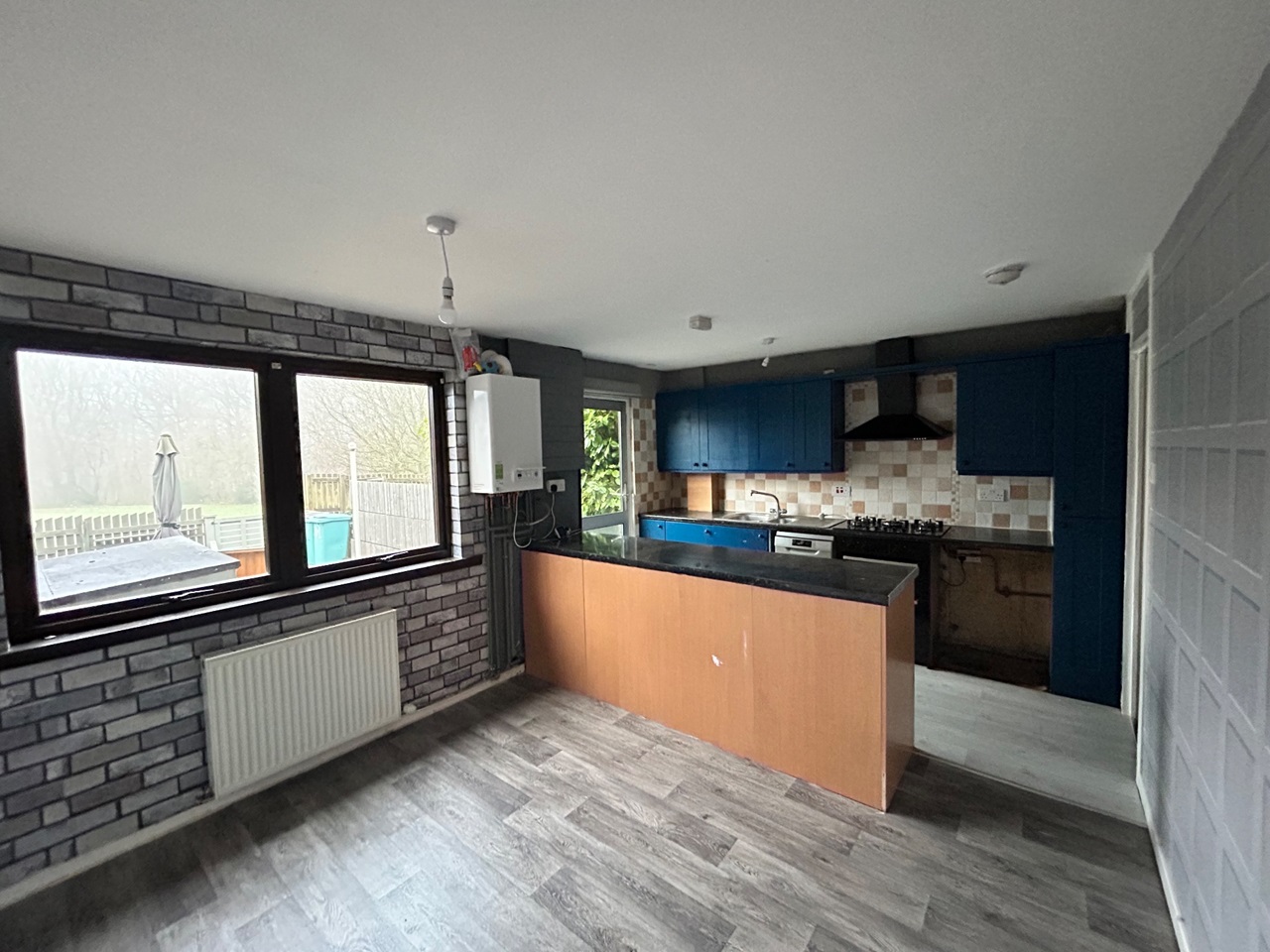 Cumbernauld, Glasgow 3 Bed Terraced House, Braehead Road, G67 To