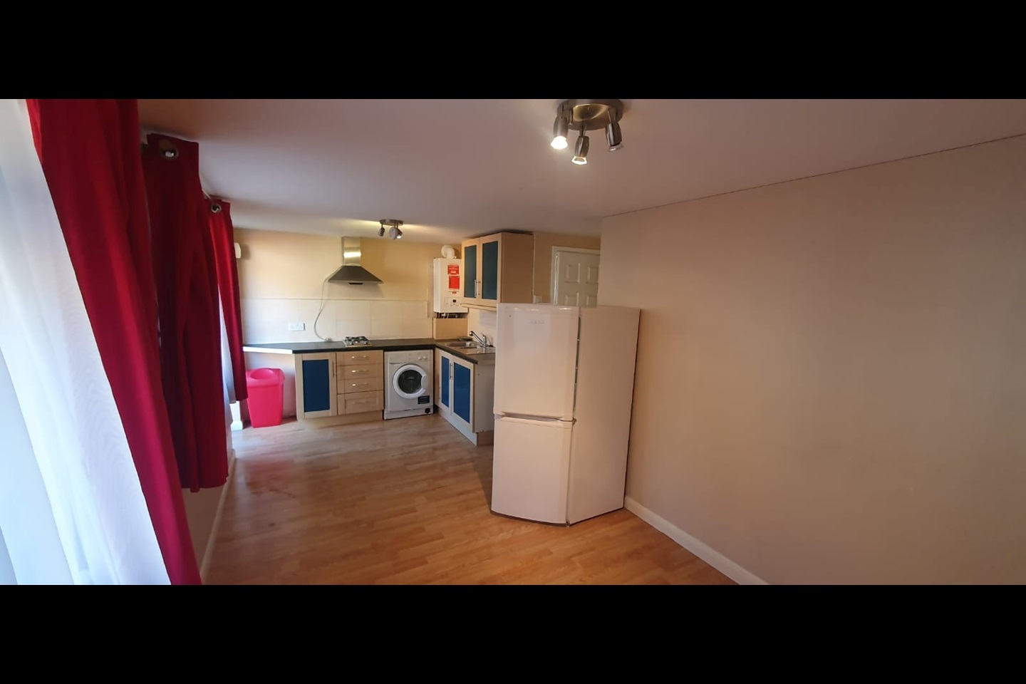 Barking 1 Bed Flat, Sheringham Drive, IG11 To Rent Now for £1,300.